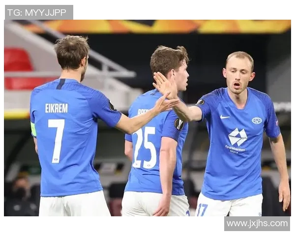 克里斯蒂安与莫尔德的精彩对决揭示足球战术与团队合作的魅力